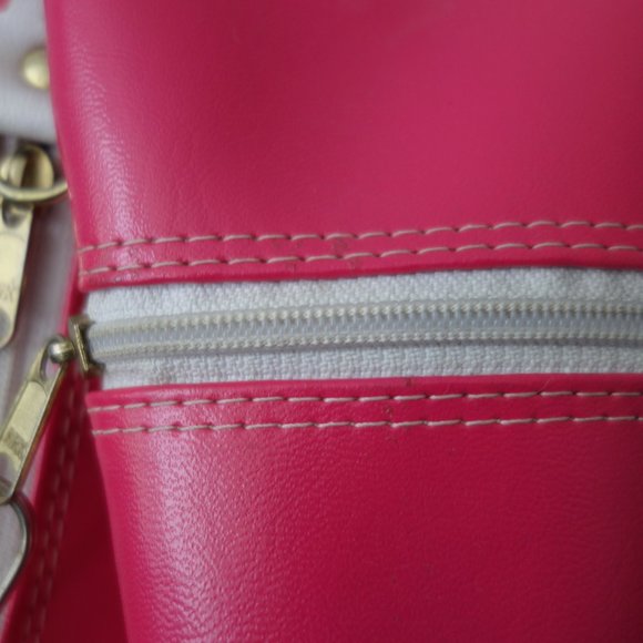 Super Cute Pink White and Blue Golf Bag with Makeup Purse Side Pouch - Picture 5 of 16